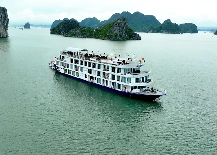 Sea Coral Cruise Lan Ha Bay 5* Ha Long